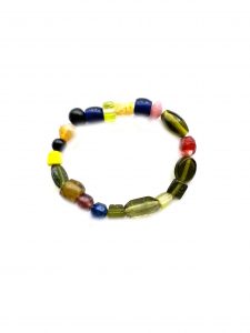 Armband aus Glasperlen